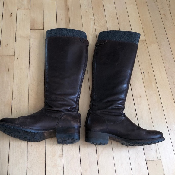 Frye Women's Melissa Button Back-Zip Boot Size 8 - Picture 5 of 10